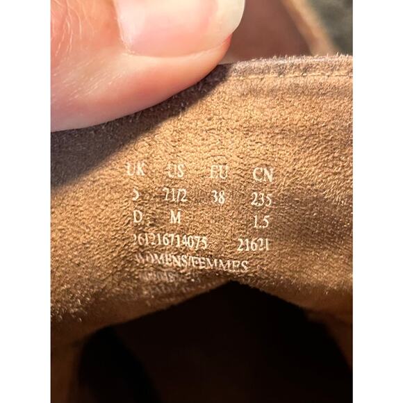 Clarks Carleta Lyon Women's Leather‎ Block Heel Ankle Boots Booties Brown SZ 7.5 - Picture 10 of 10